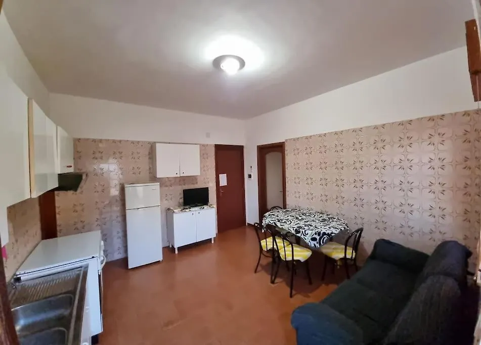 Appartamento FRONTE MARE, PARCHEGGIO PRIVATO, Wi-Fi, LAVATRICE Milazzo Italia